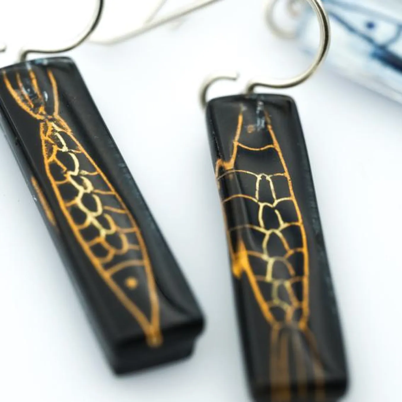 Momo. Pisces Earrings. Medium Bars.