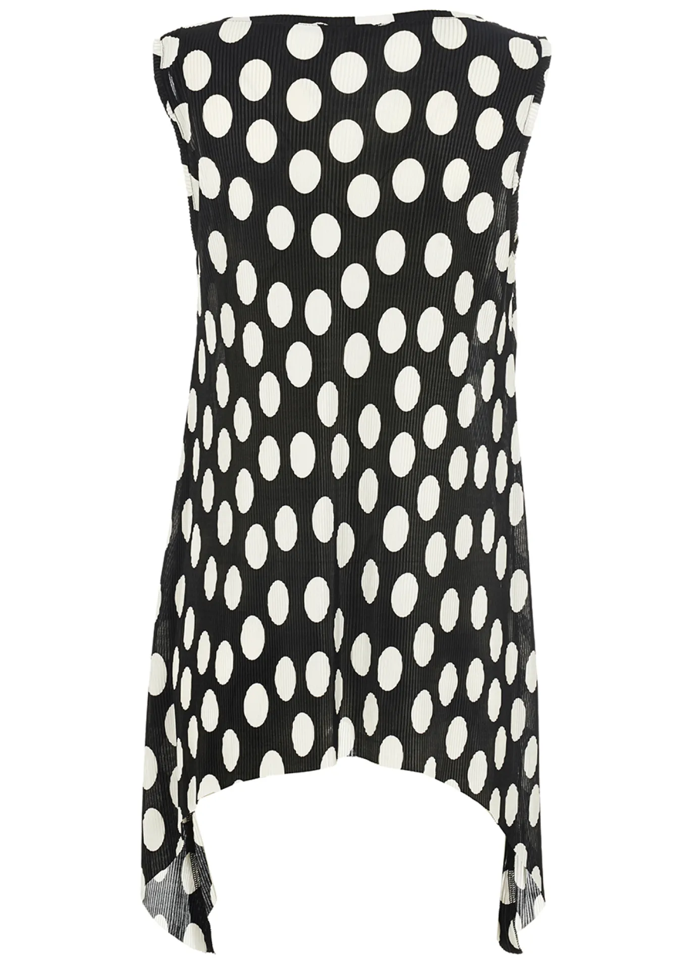 Kozan. Emily Tunic.