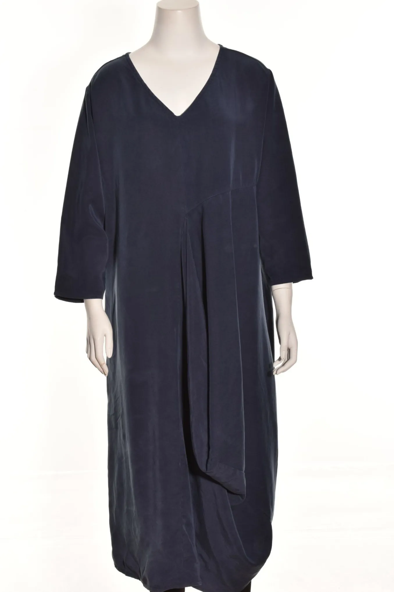 Cut Loose. Drape Front Dress.
