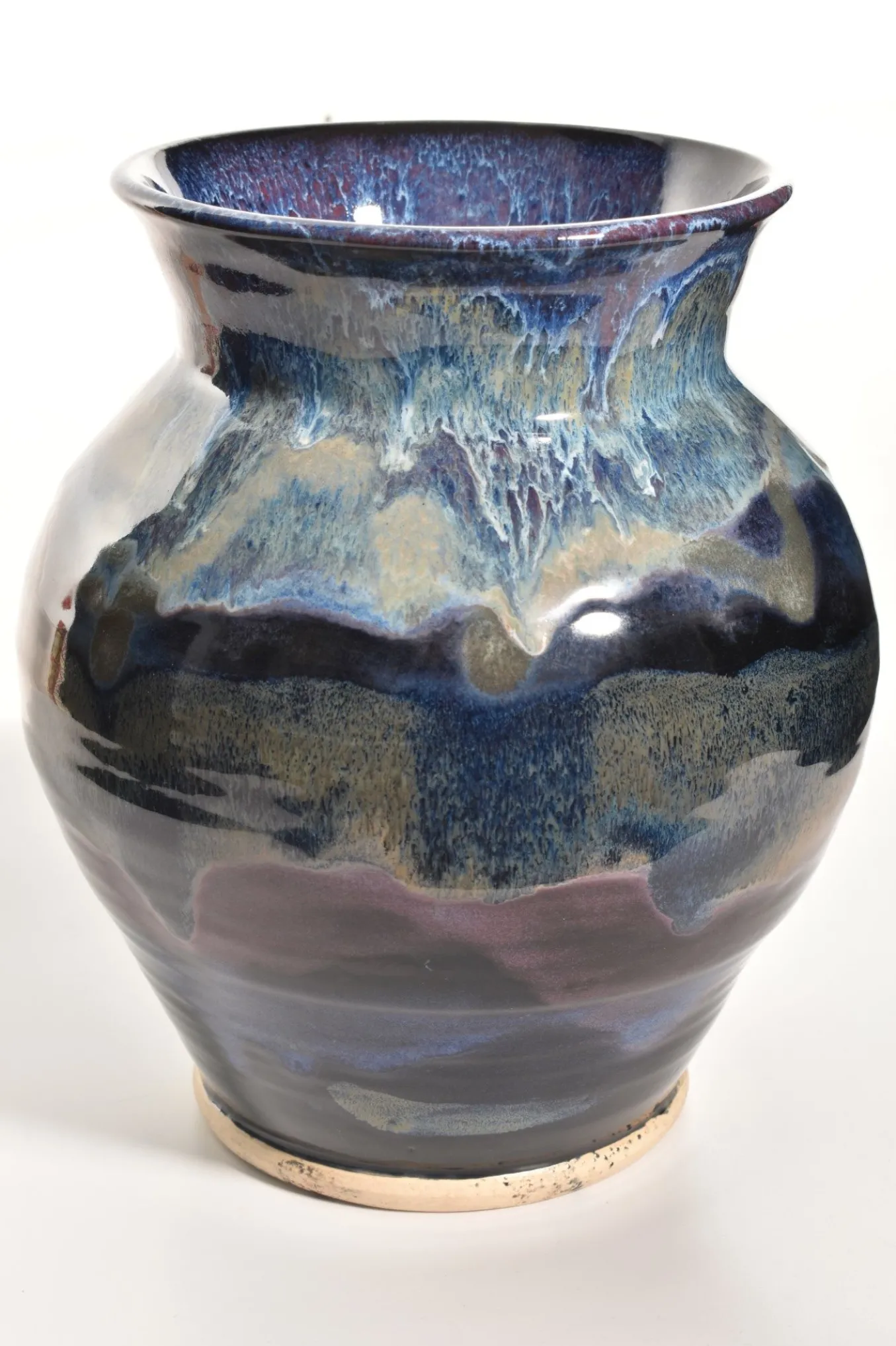 Lea's Pottery. Vase. #03353.