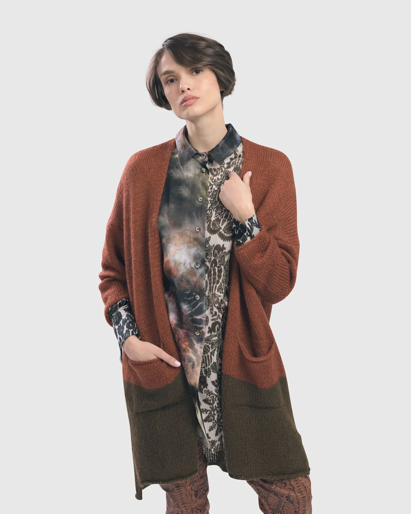 Alembika. Cardigan